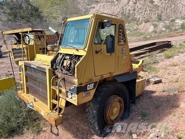 CAT 769C 鉸接式起吊車