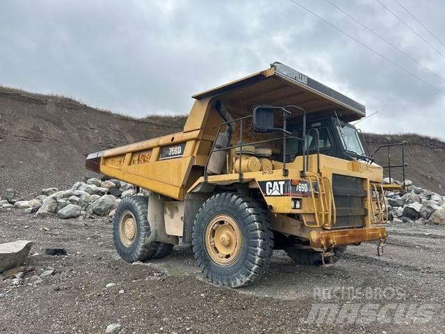 CAT 769D 鉸接式起吊車