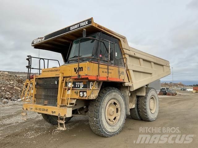 CAT 771D 鉸接式起吊車