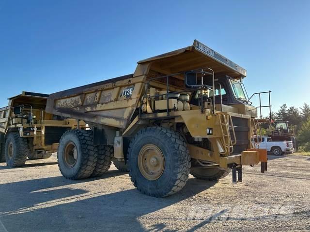 CAT 773D 鉸接式起吊車