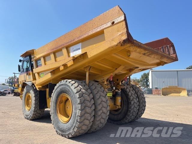 CAT 773D 鉸接式起吊車