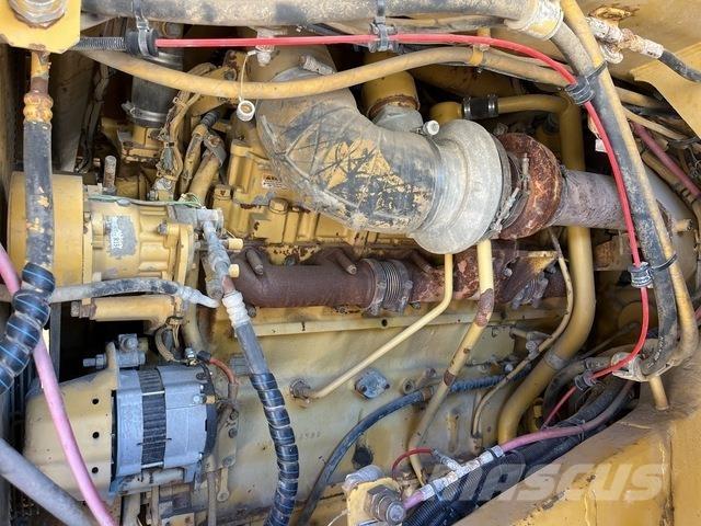 CAT 773D 鉸接式起吊車