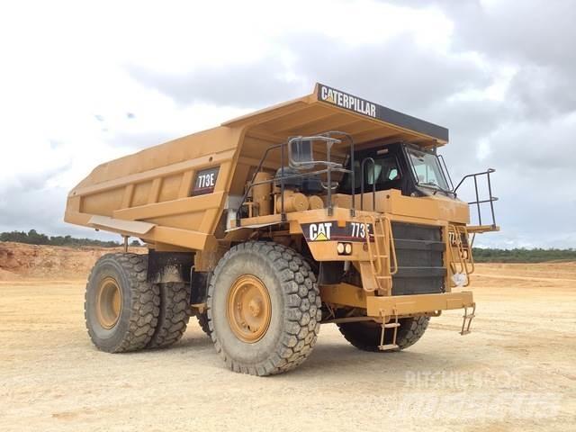 CAT 773E 鉸接式起吊車