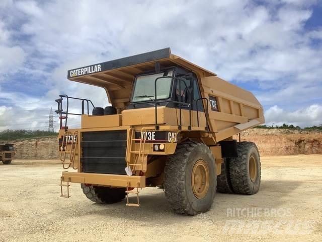 CAT 773E 鉸接式起吊車