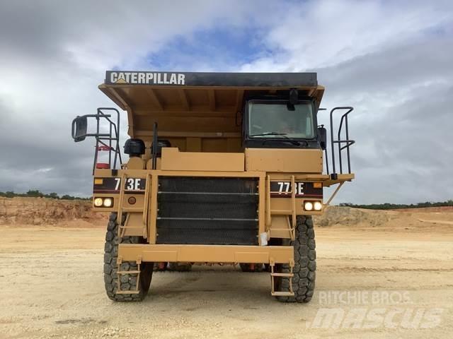 CAT 773E 鉸接式起吊車