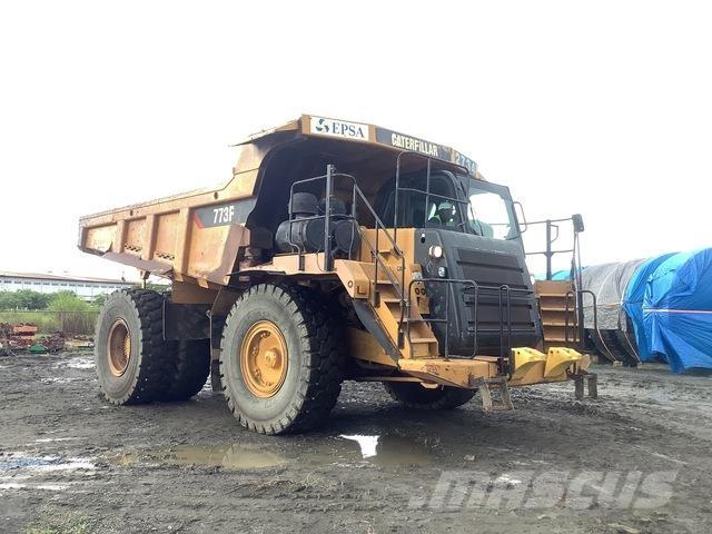 CAT 773F 鉸接式起吊車