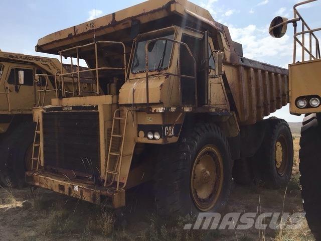 CAT 777 鉸接式起吊車
