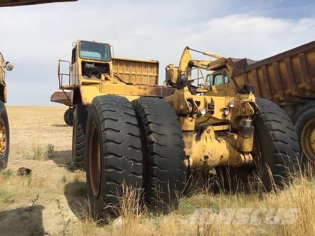CAT 777 鉸接式起吊車