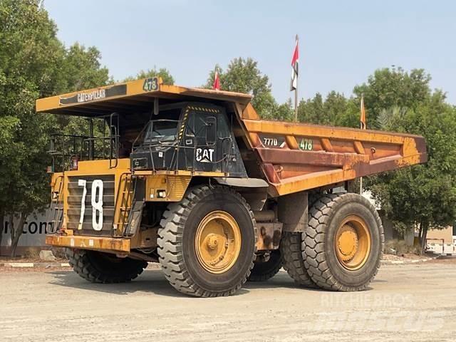 CAT 777D 鉸接式起吊車