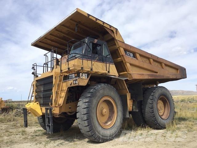 CAT 777D 鉸接式起吊車