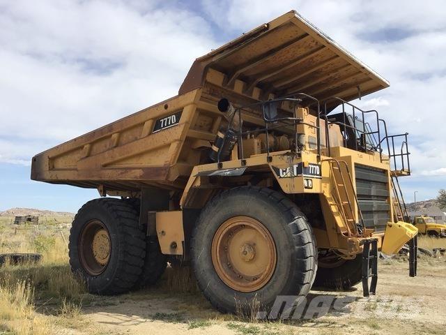 CAT 777D 鉸接式起吊車
