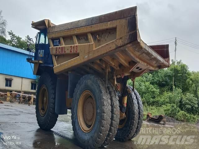 CAT 777E 鉸接式起吊車