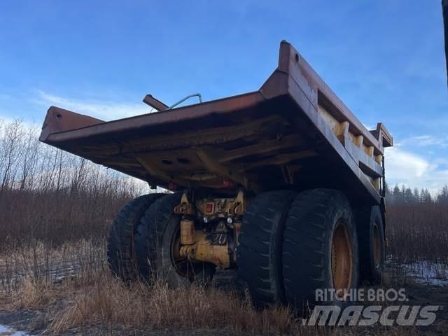 CAT 777F 鉸接式起吊車