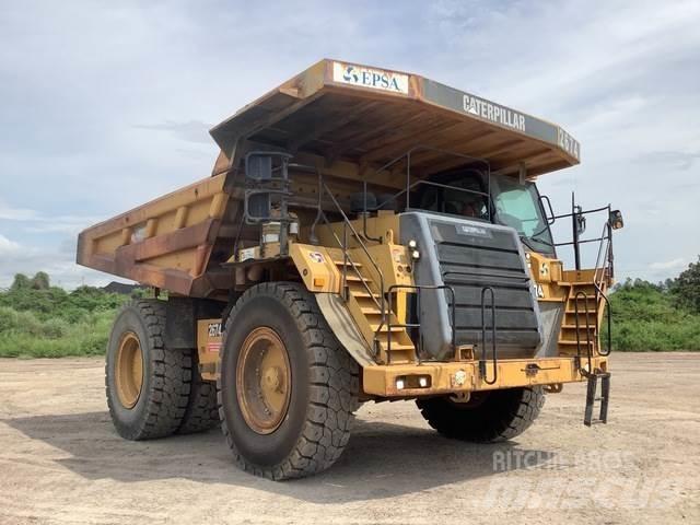 CAT 777F 鉸接式起吊車