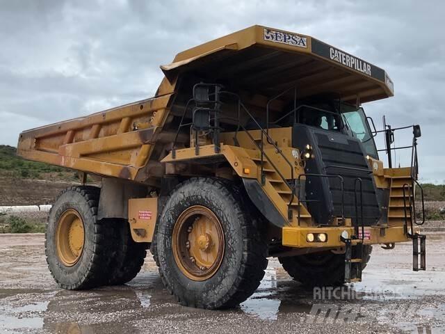 CAT 777F 鉸接式起吊車