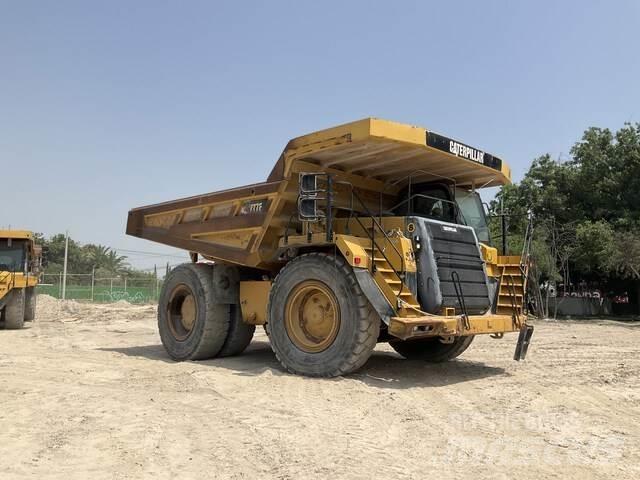 CAT 777F 鉸接式起吊車