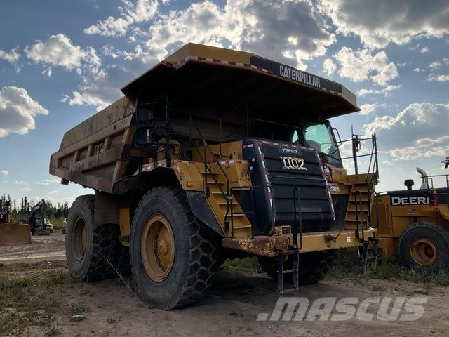CAT 777F 鉸接式起吊車