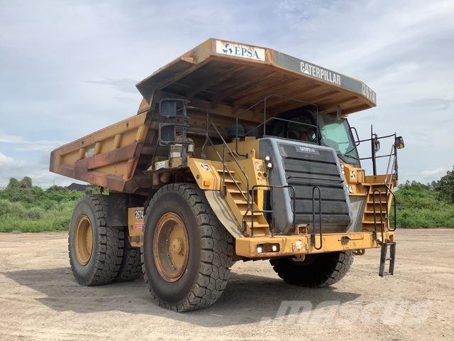CAT 777F 鉸接式起吊車