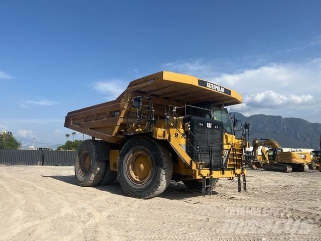CAT 777G 鉸接式起吊車