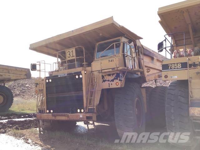 CAT 785 鉸接式起吊車