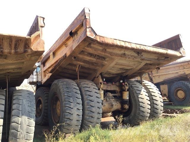 CAT 785 鉸接式起吊車