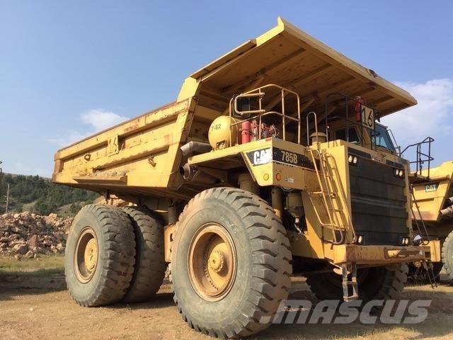 CAT 785B 鉸接式起吊車