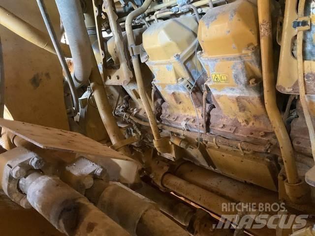 CAT 785D 鉸接式起吊車