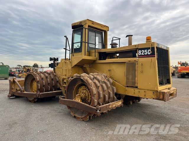 CAT 825C 土壤壓實機