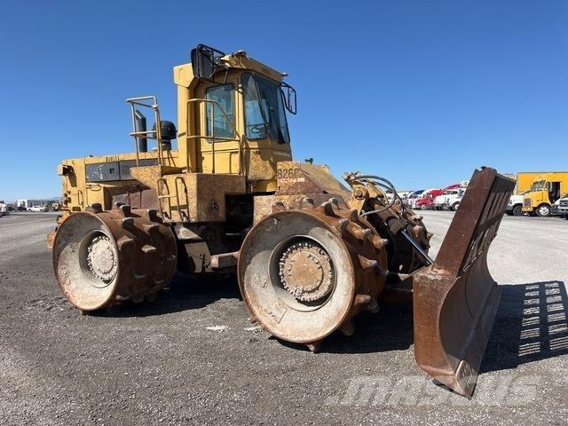 CAT 826 C 土壤壓實機