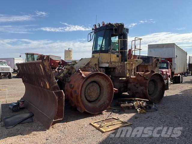 CAT 826C 土壤壓實機