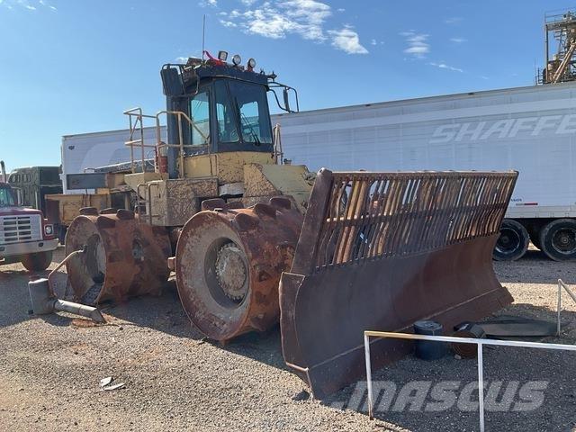 CAT 826C 土壤壓實機