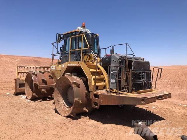 CAT 826G 土壤壓實機