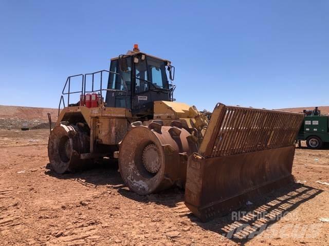 CAT 826G 土壤壓實機