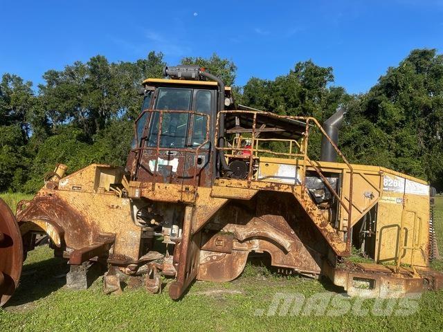 CAT 826G 土壤壓實機