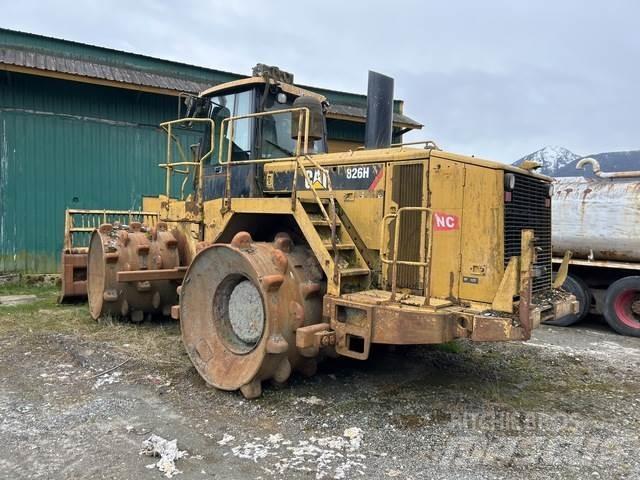 CAT 826H 土壤壓實機