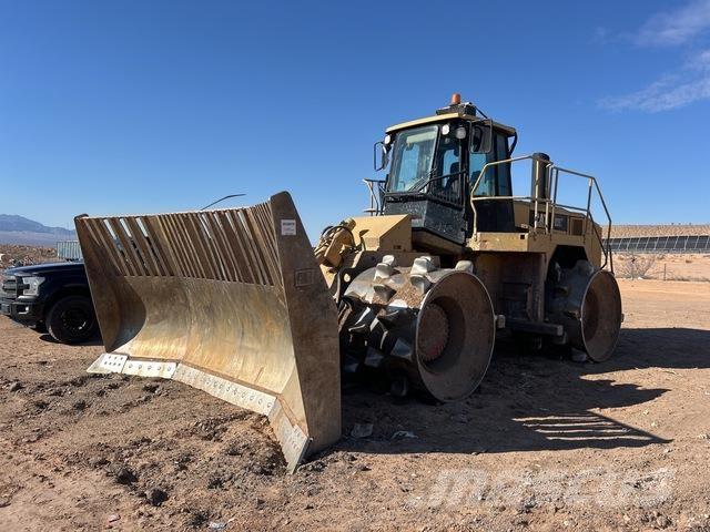 CAT 826H 土壤壓實機