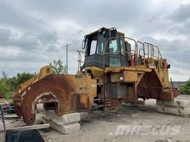 CAT 836G 土壤壓實機