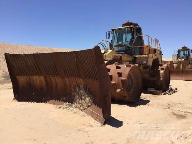 CAT 836G 土壤壓實機