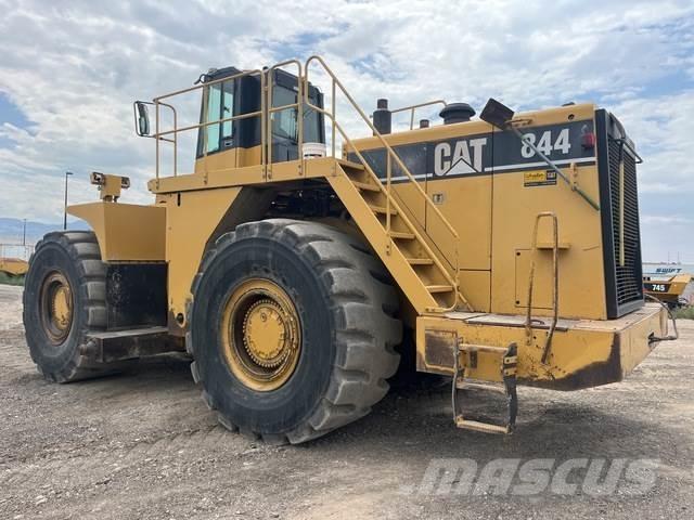 CAT 844H 輪式推土機