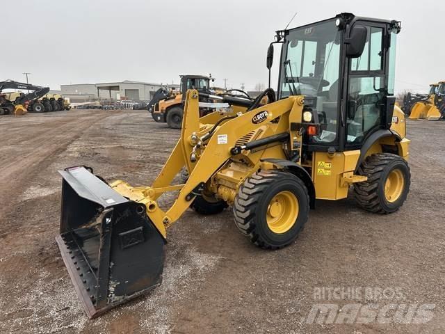 CAT 903D 輪胎式裝載機