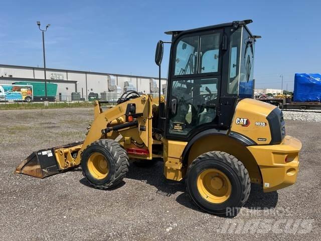 CAT 903D 輪胎式裝載機