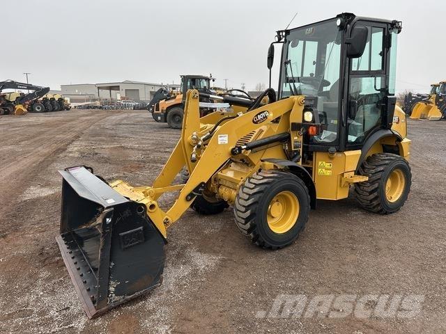 CAT 903D 輪胎式裝載機
