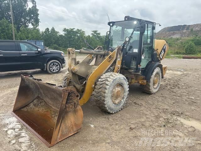 CAT 906H 輪胎式裝載機