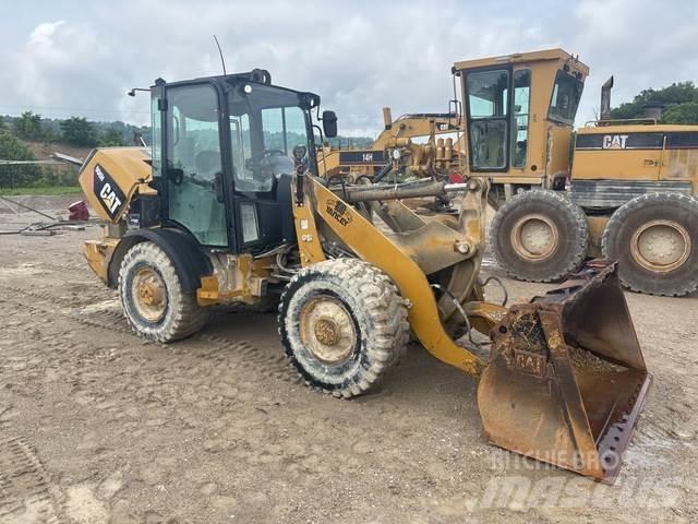 CAT 906H 輪胎式裝載機