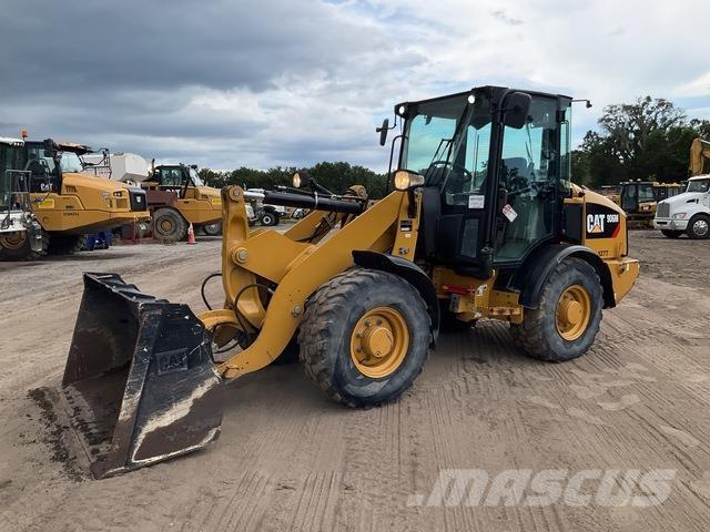 CAT 906M 輪胎式裝載機