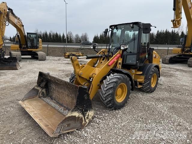 CAT 908 輪胎式裝載機