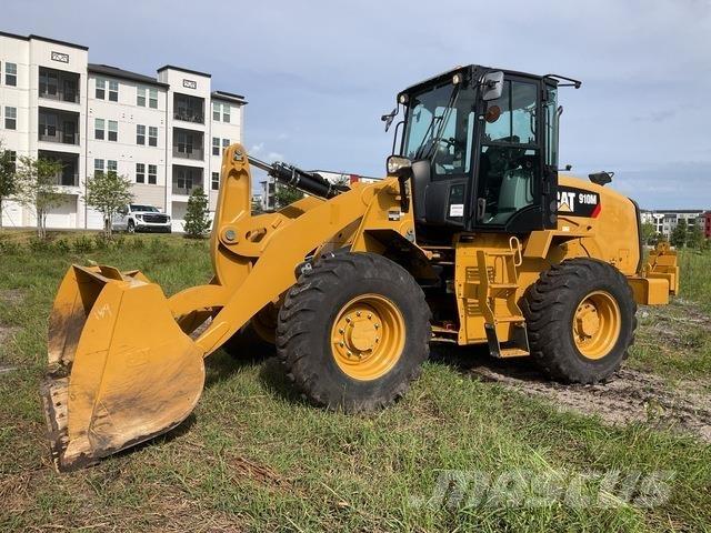 CAT 910M 輪胎式裝載機