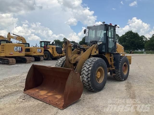 CAT 920 輪胎式裝載機