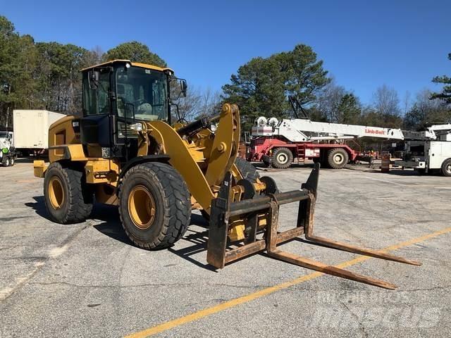 CAT 926M 輪胎式裝載機