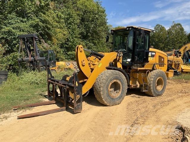 CAT 926M 輪胎式裝載機